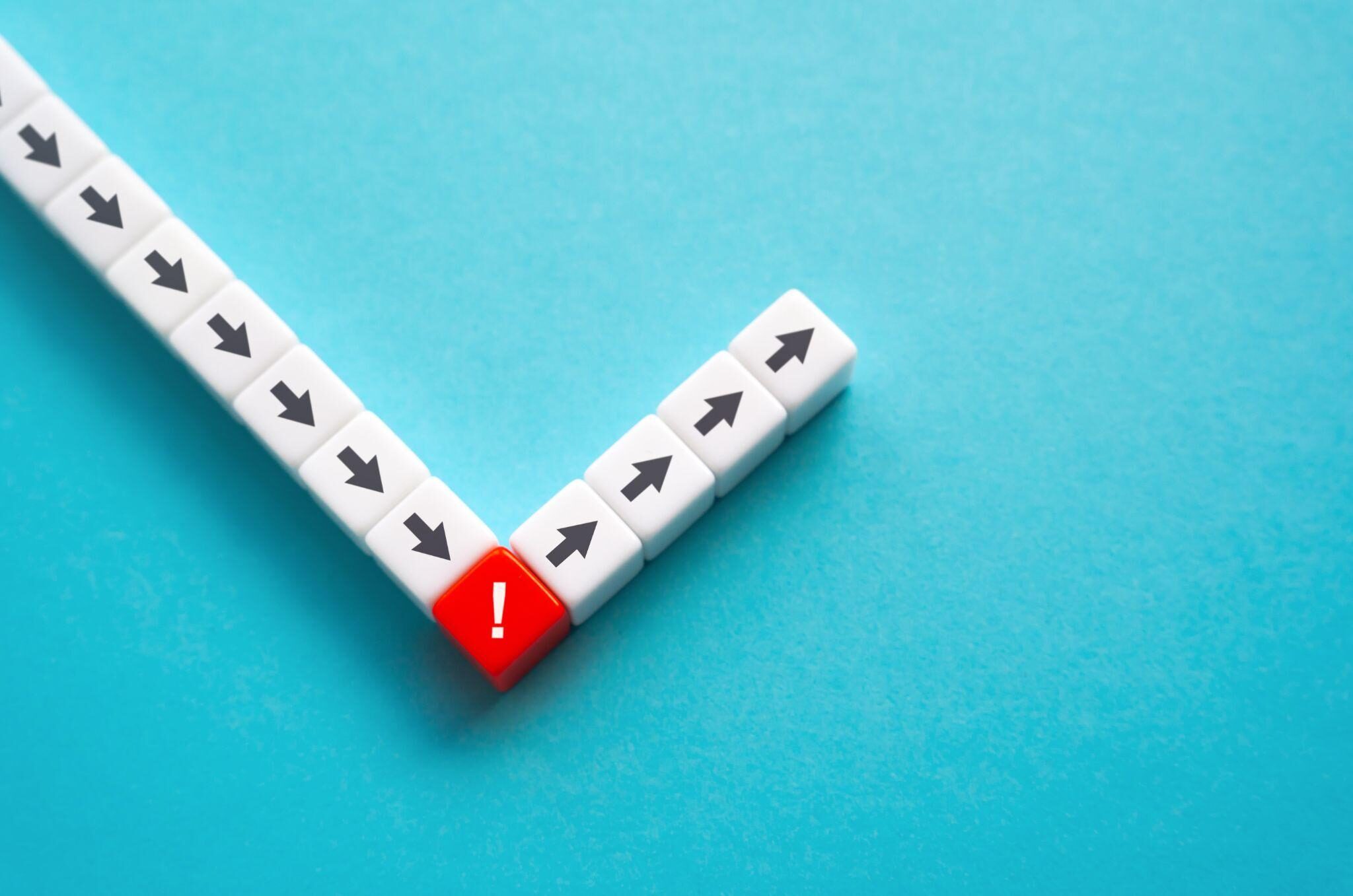 前歯のインプラントの10年後にあり得る変化