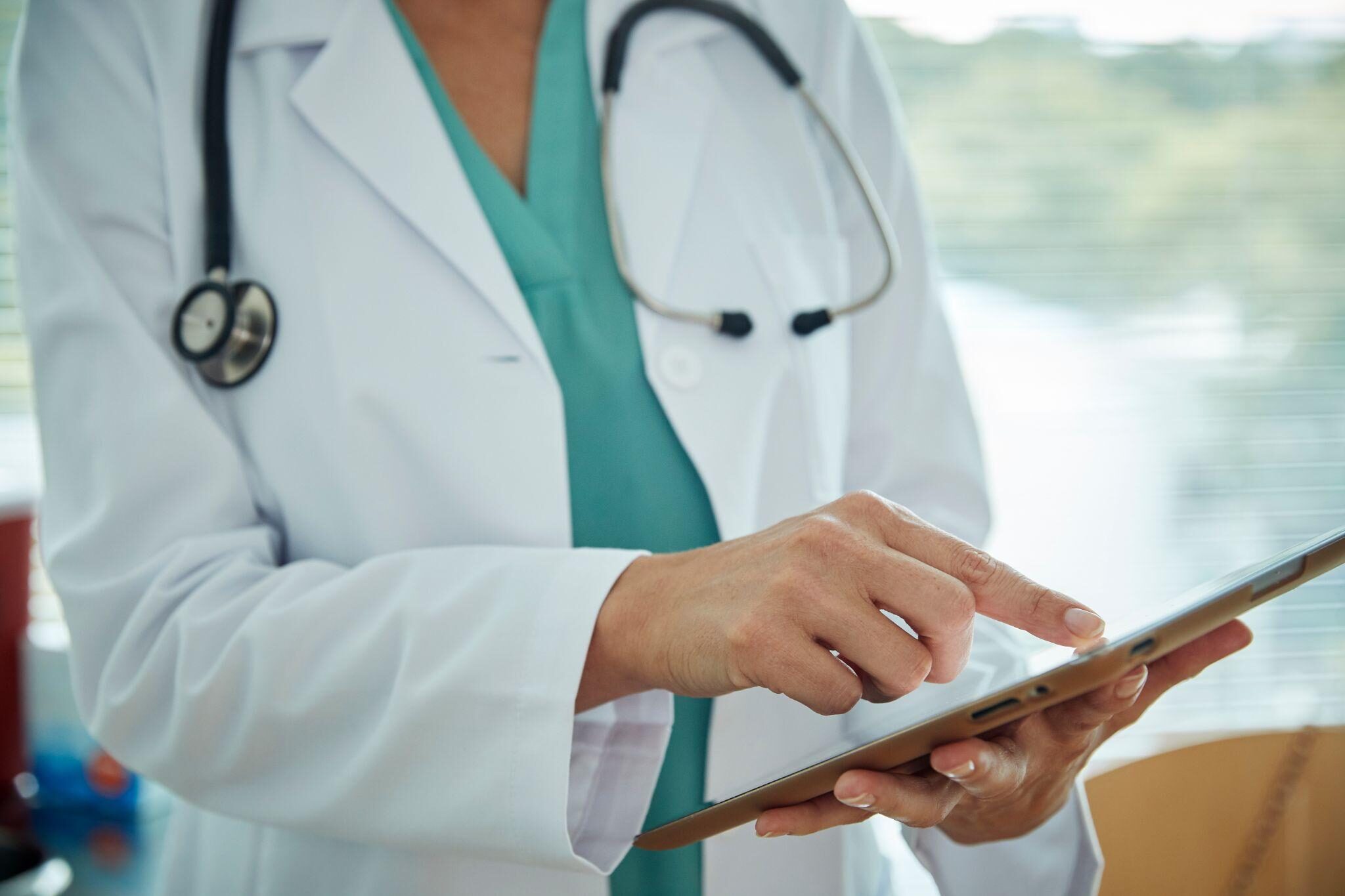 インプラント治療から数年後に痛むときの対処法