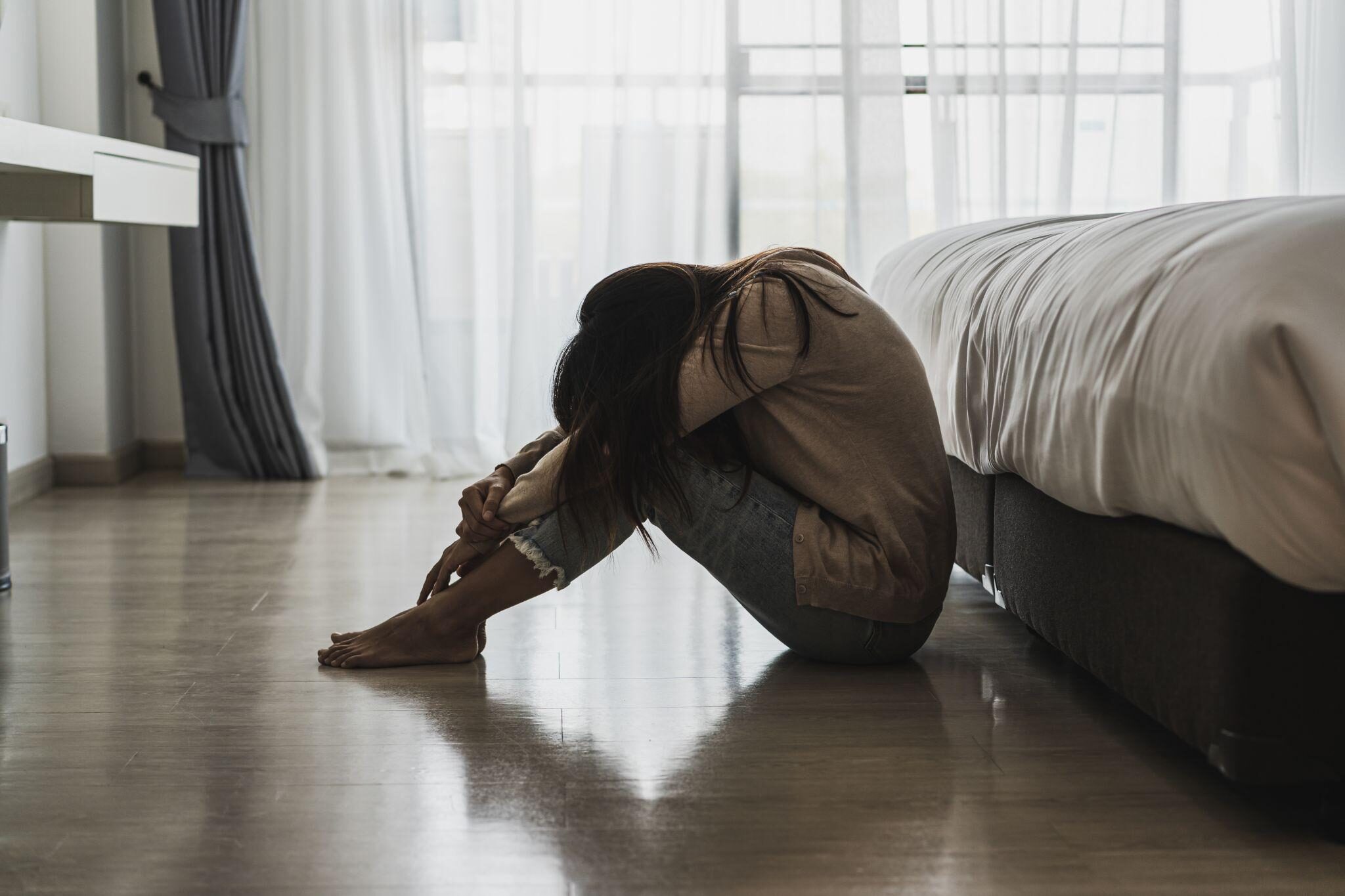 インプラント手術後に痛みや腫れがひどいときの対処法