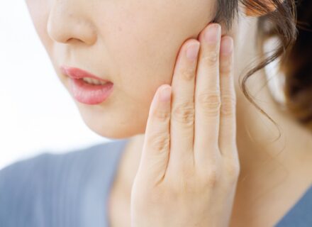 歯周病になりやすい人の特徴と今日からできるセルフチェック